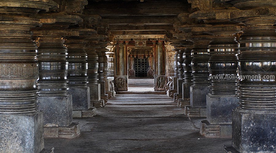 Veera Narayana Temple Belavadi